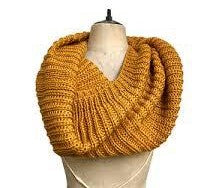 CUELLO CON BRILLOS
