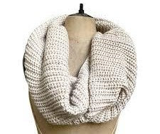 CUELLO CON BRILLOS